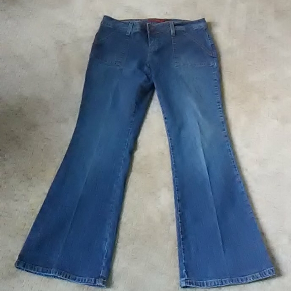 Aeropostale Denim - Aeropostale jeans.